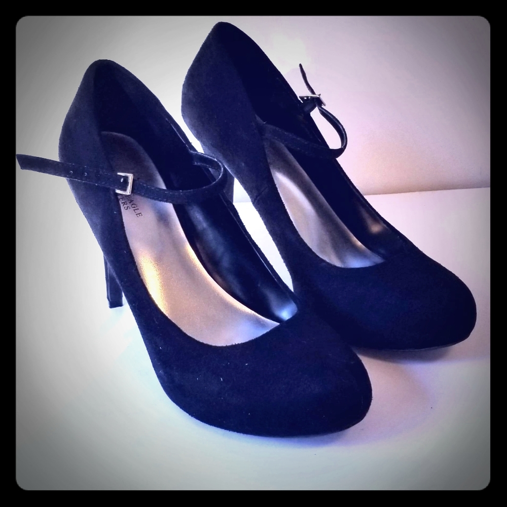 American Eagle high heels